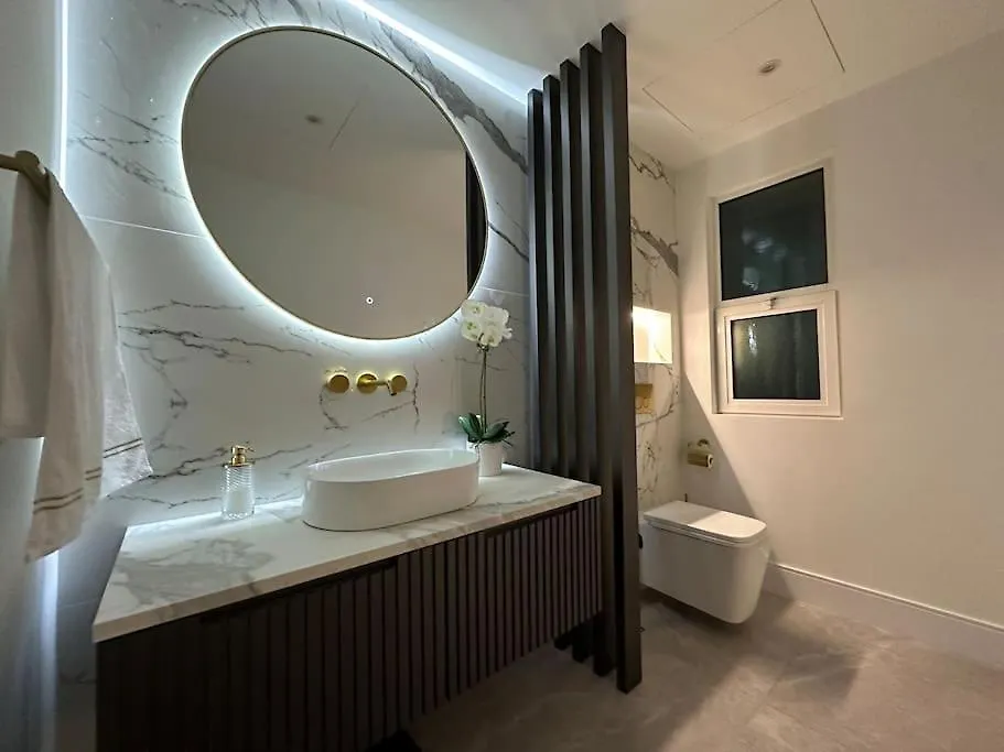 5 Bedroom 5 Star Golf Course Villa Dubai 0*,  United Arab Emirates
